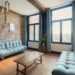 Charming Two-bedroom River Side Appartement Antwerpen